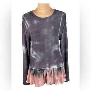 Altar'd State Size Small Purple Tie Dye Ruffle Trim
Long Sleeve Top‎ Soft. NWT S